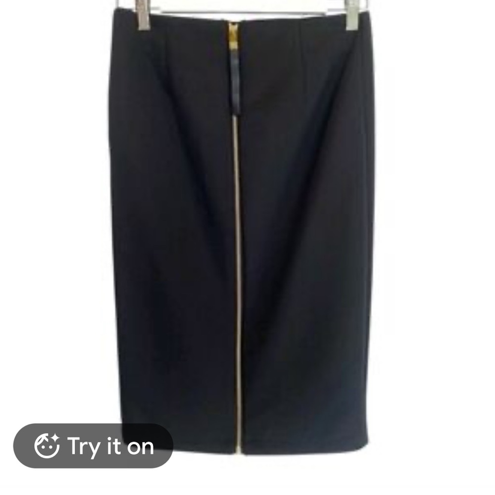 Vince Camuto Black Pencil Skirt with Gold Zip Detail in back strech